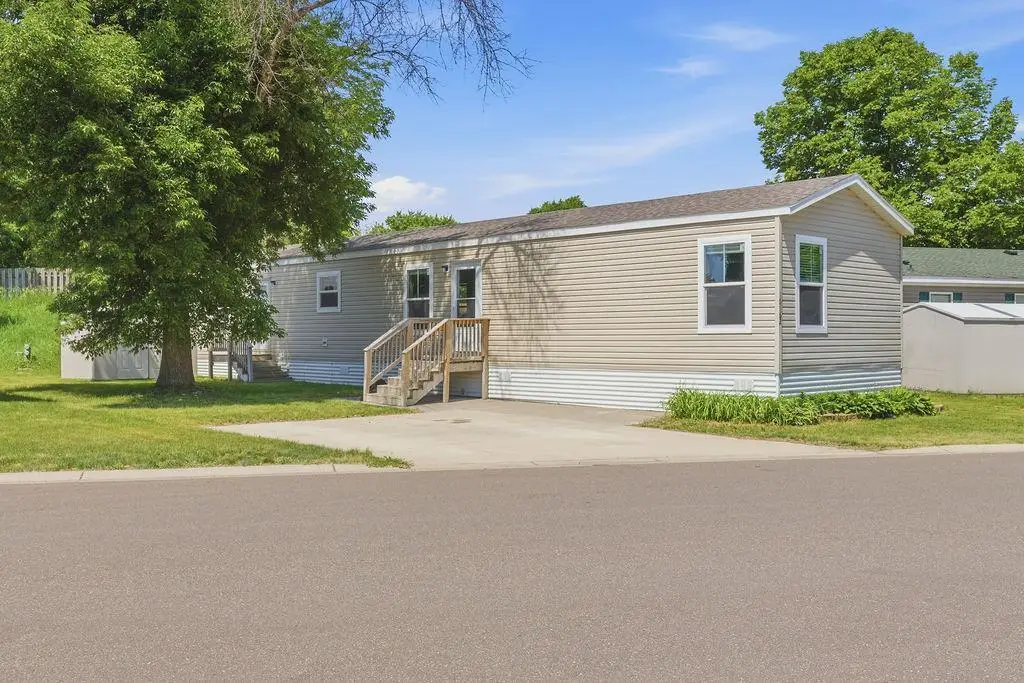 10162 Pierce Place Ne, Blaine, MN 55434 - #1