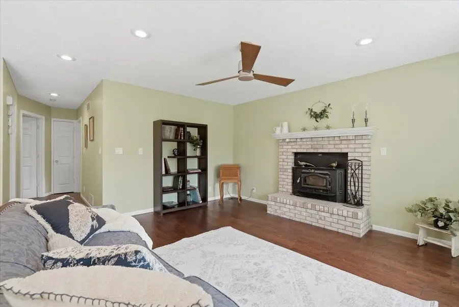 31225 Peninsula Avenue, Lindstrom, MN 55045 - #3