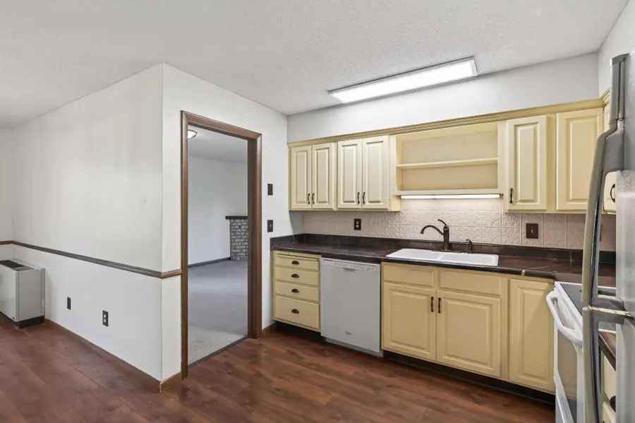 2200 Nevada Avenue S #206, Saint Louis Park, MN 55426 - #3