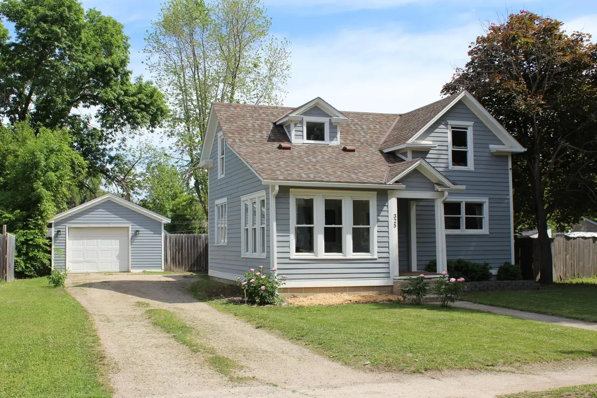 325 3rd Street Se, Cokato, MN 55321 - #1