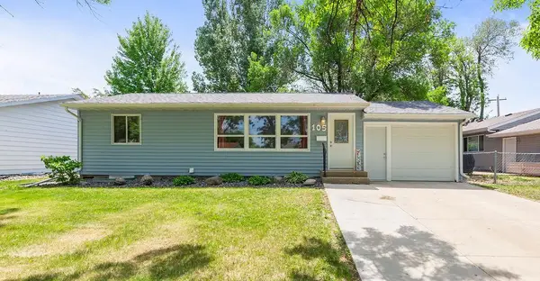 105 8th Avenue E, West Fargo, ND 58078