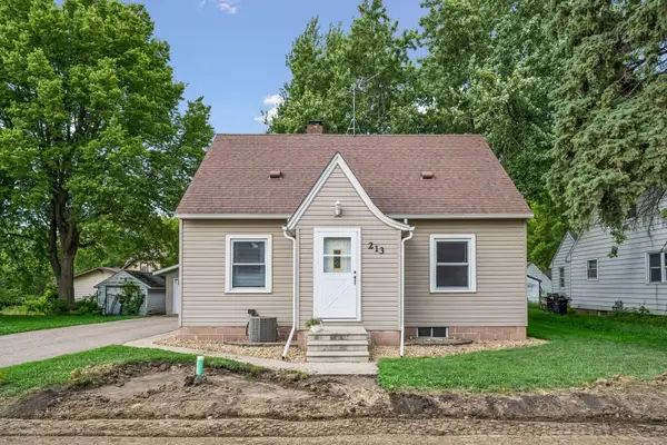 213 Queen Avenue Nw, Silver Lake, MN 55381