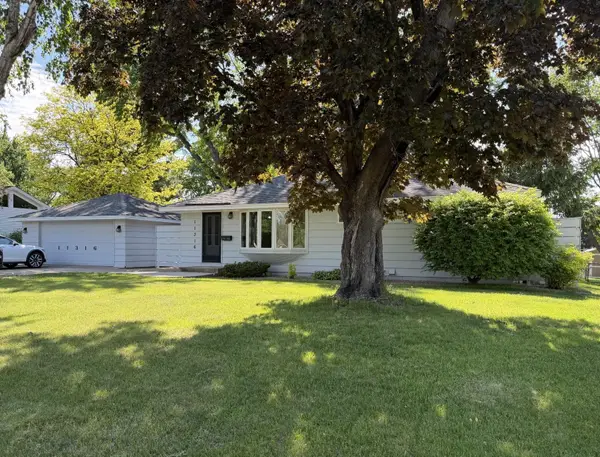 11316 France Avenue S, Minneapolis, MN 55431