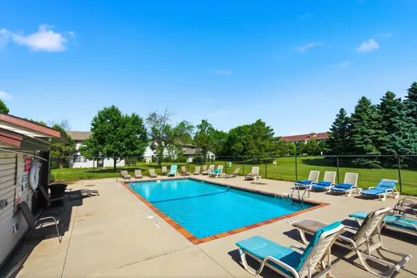 6616 83rd Court N, Brooklyn Park, MN 55445