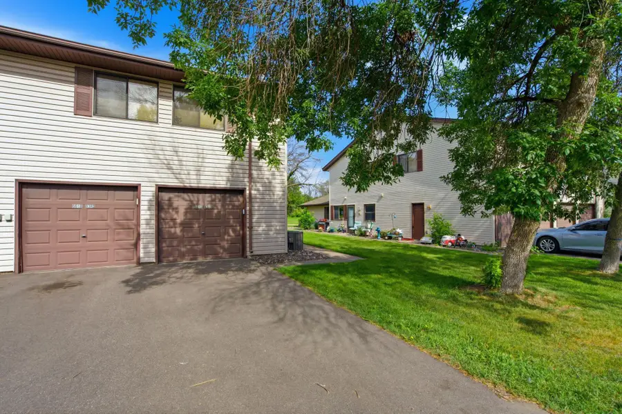 6616 83rd Court N, Brooklyn Park, MN 55445 - #3