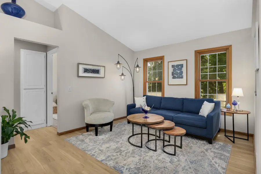 2307 Grange Avenue N, Oakdale, MN 55128 - #3