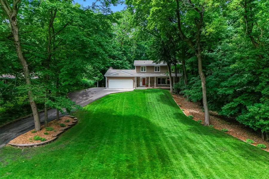 3924 Tonkawood Road, Minnetonka, MN 55345 - #2