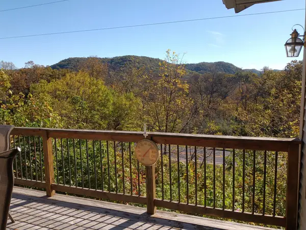 24413 Pickwick Loop Road, Winona, MN 55987
