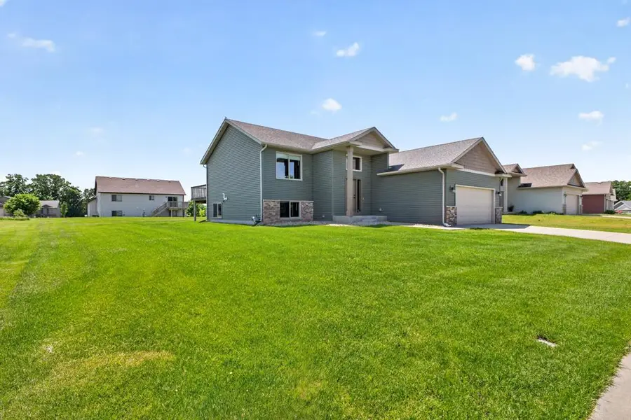 4024 Stone Point Drive Ne, Rochester, MN 55906 - #3