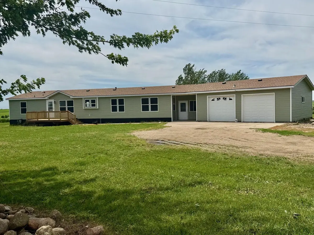 27229 State Highway 264, Worthington, MN 56187 - #1
