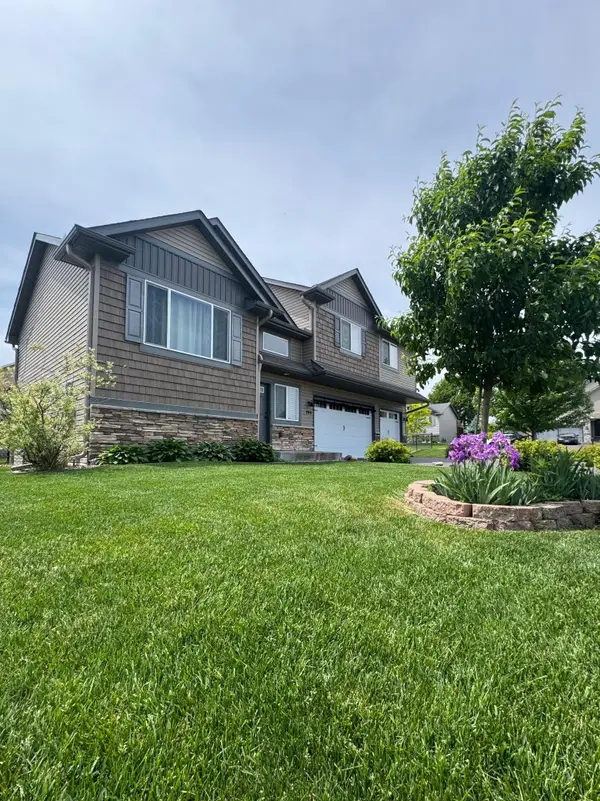 299 Krause Avenue W, Delano, MN 55328
