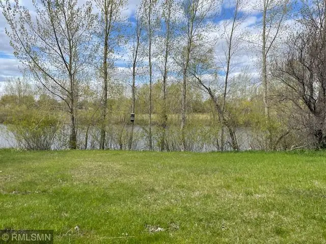 1555 9th Avenue, Hutchinson, MN 55350 - #3