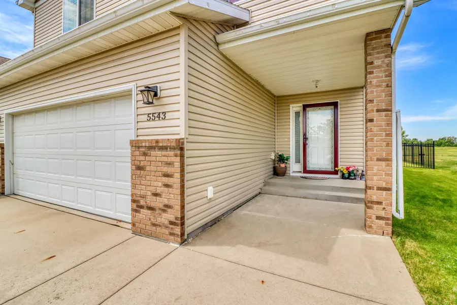 5543 27th Street S, Fargo, ND 58104 - #3
