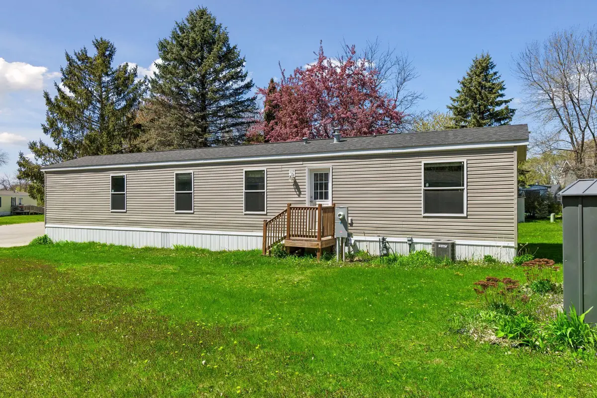 175 Highview Circle, Watertown, MN 55388 - #1