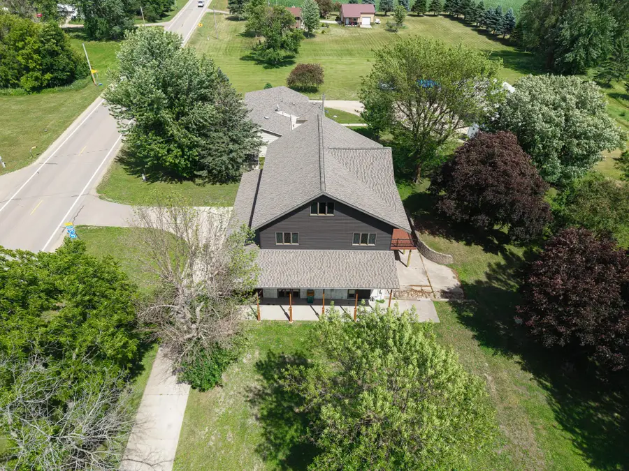 831 2nd Street Sw, Glenville, MN 56036 - #3