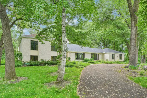 23 Evergreen Road, North Oaks, MN 55127