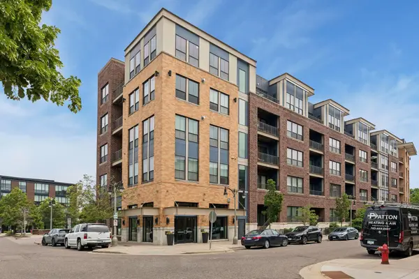 4525 Park Commons Drive #319, Saint Louis Park, MN 55416