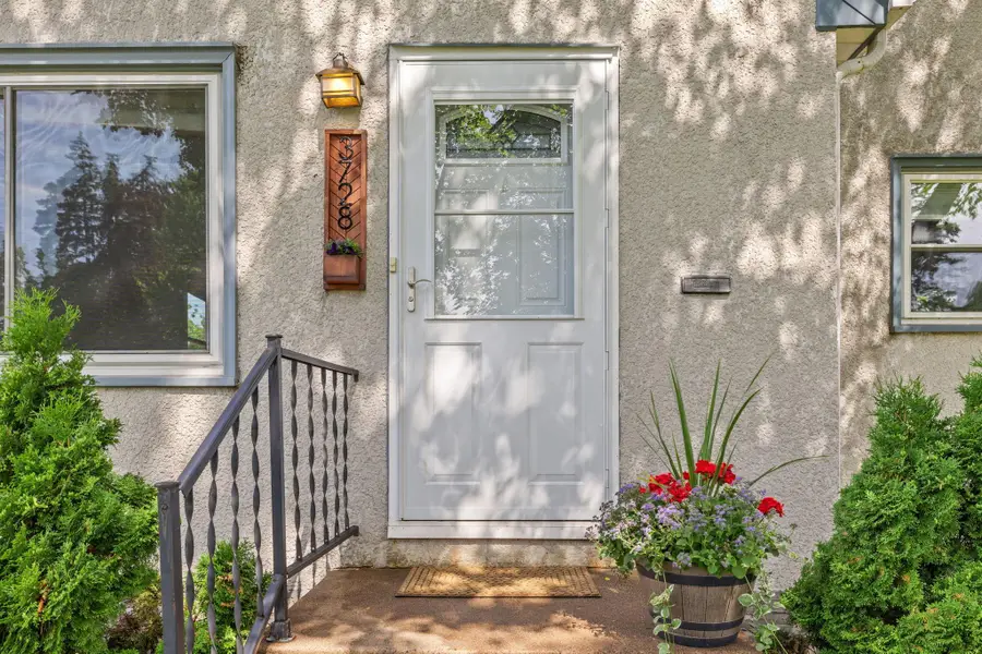 3728 Polk Street Ne, Columbia Heights, MN 55421 - #2