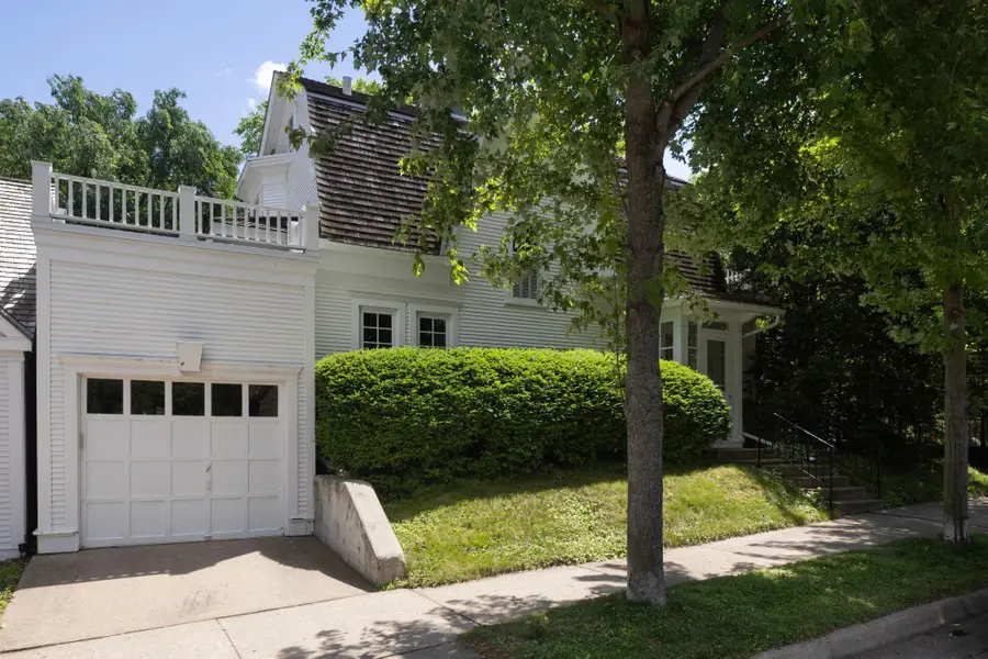 3715 Thomas Avenue S, Minneapolis, MN 55410 - #3