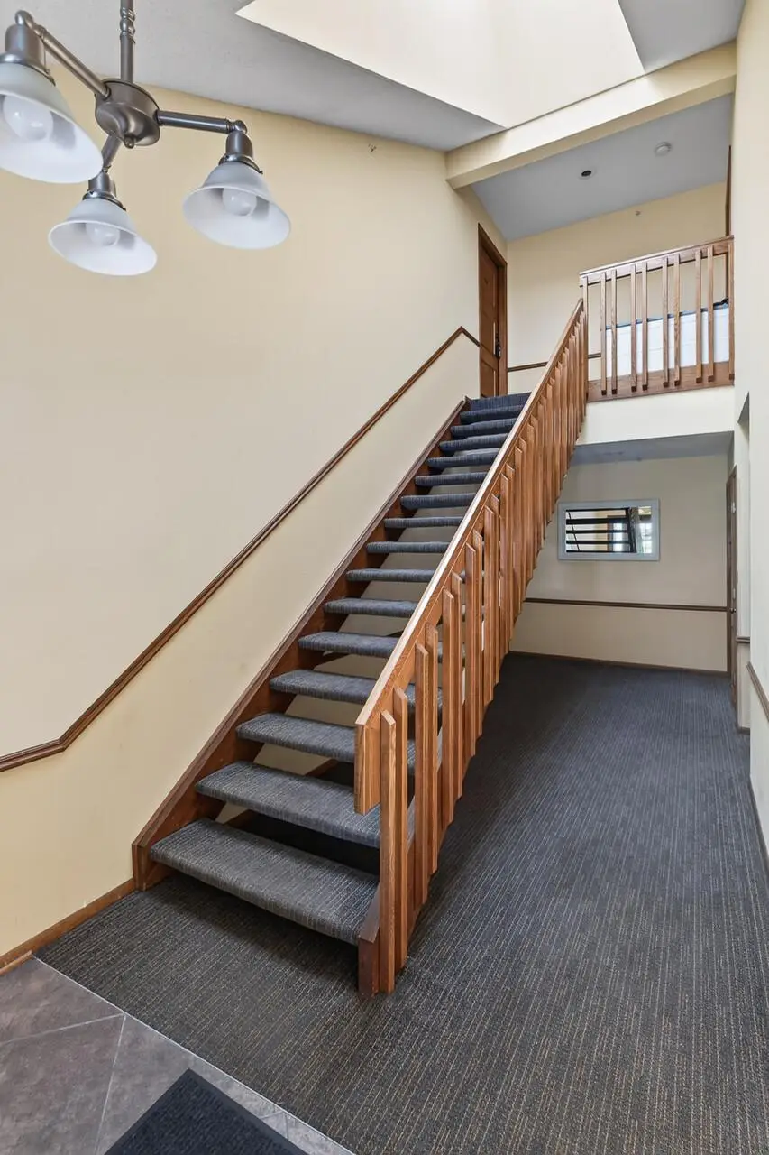 15155 Lesley Lane, Eden Prairie, MN 55346 - #2