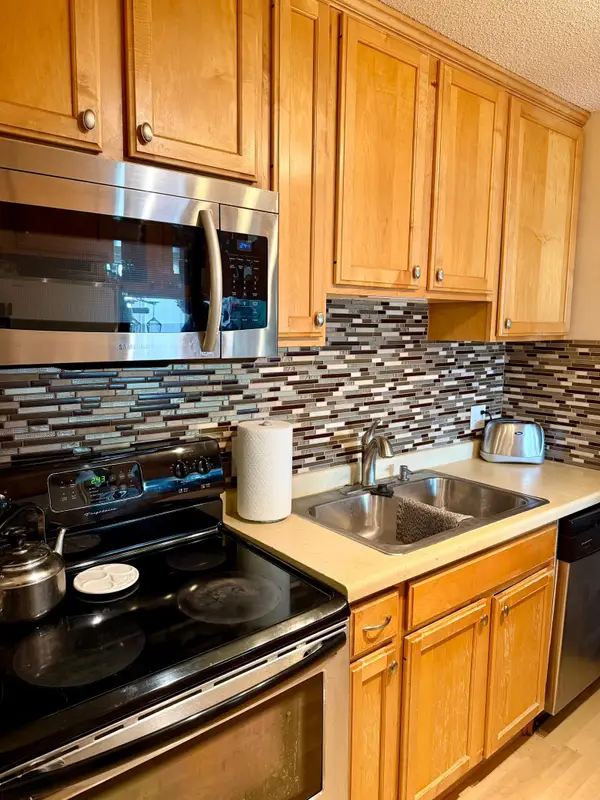 4110 Rahn Road #202, Eagan, MN 55122