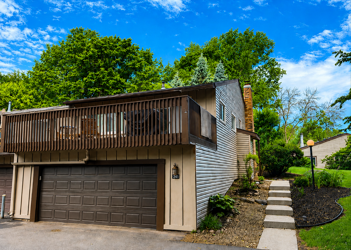 241 River Woods Lane, Burnsville, MN 55337 - #1
