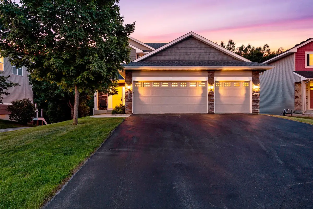 21340 Hytrail Circle, Lakeville, MN 55044 - #1