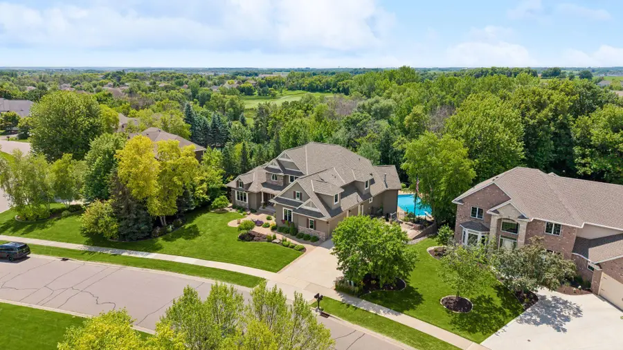 2932 Fairway Drive, Chaska, MN 55318 - #2
