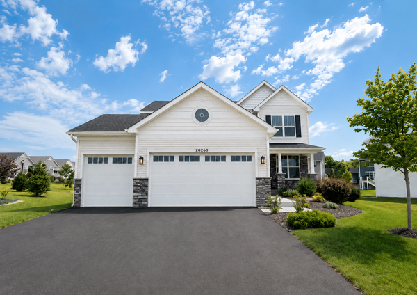 20268 Geneva Trail, Lakeville, MN 55044