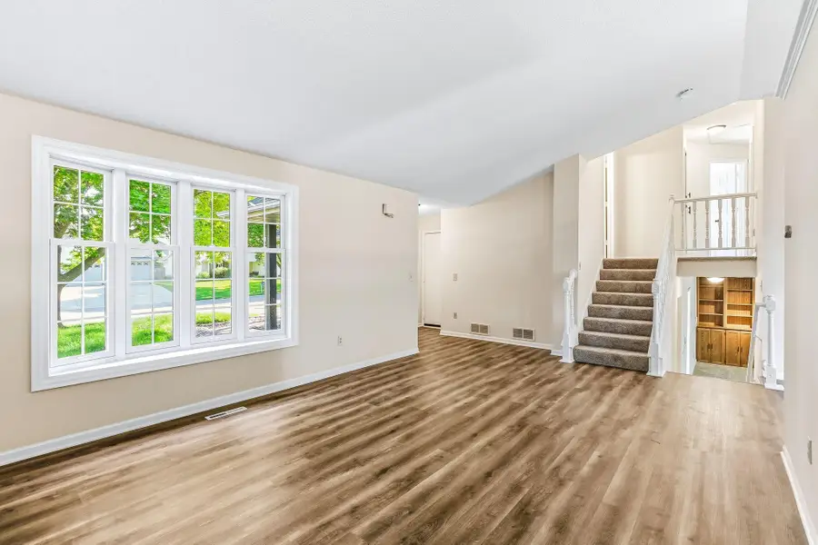2176 Leyland Alcove, Woodbury, MN 55125 - #2