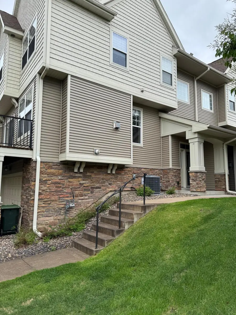 2429 121st Circle Ne #L, Blaine, MN 55449 - #2