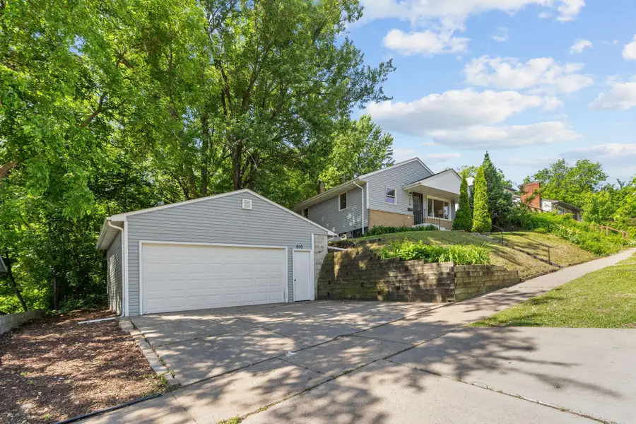 510 Wyoming Street E, Saint Paul, MN 55107 - #2
