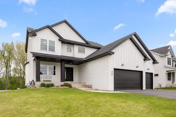 429 Collova Drive, Vadnais Heights, MN 55127