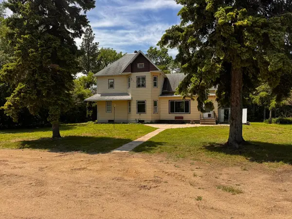 16525 80th Street Se, Mooreton, ND 58061
