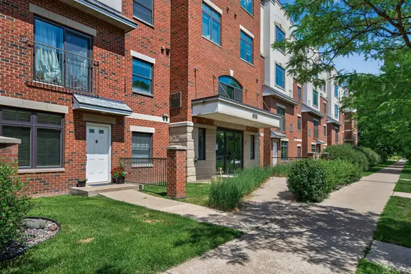 619 8th Street Se #308, Minneapolis, MN 55414