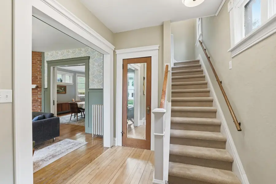 658 Holly Avenue, Saint Paul, MN 55104 - #2