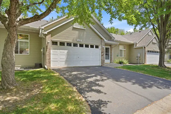 6079 Courtly Alcove #B, Woodbury, MN 55125