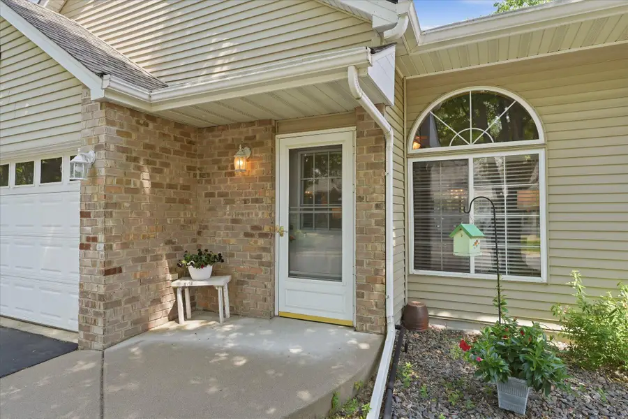 6079 Courtly Alcove #B, Woodbury, MN 55125 - #3
