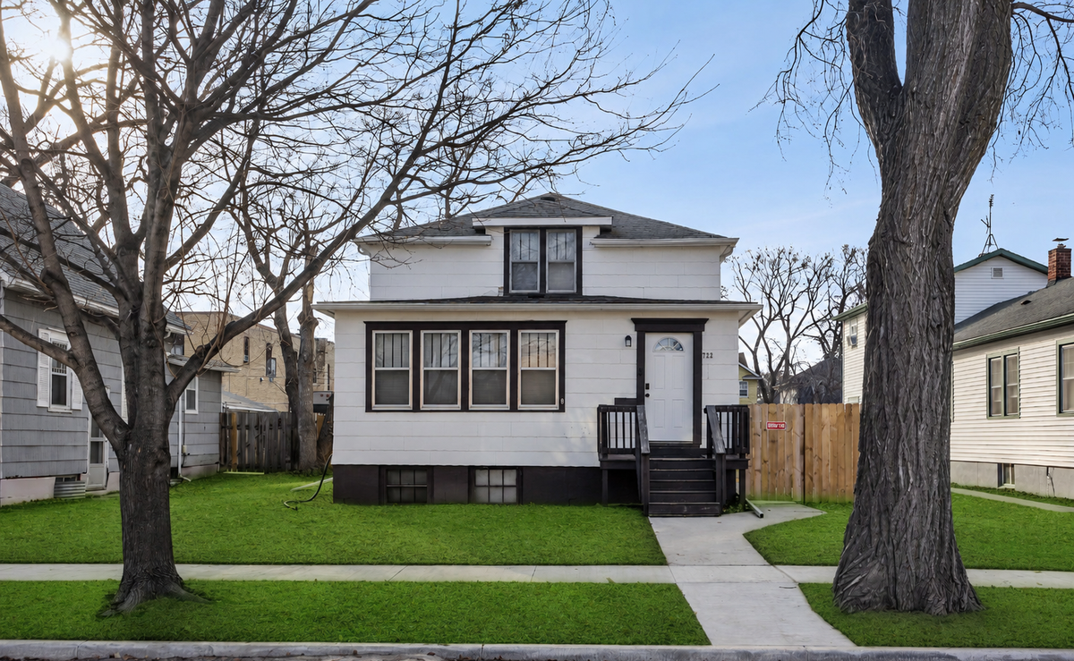 722 7th Street N, Fargo, ND 58102 - #1
