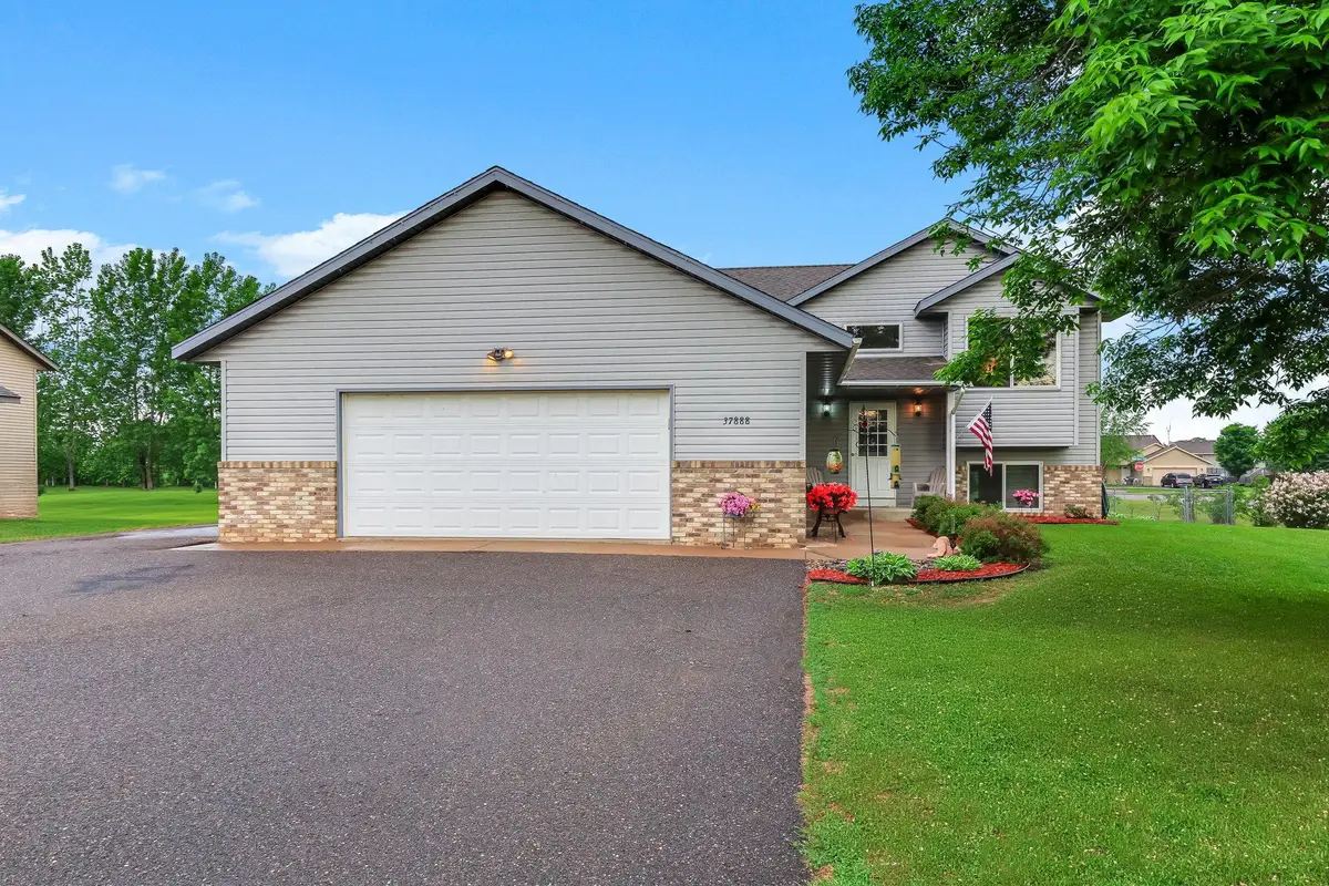 37888 Hawthorne Avenue, North Branch, MN 55056 - #1