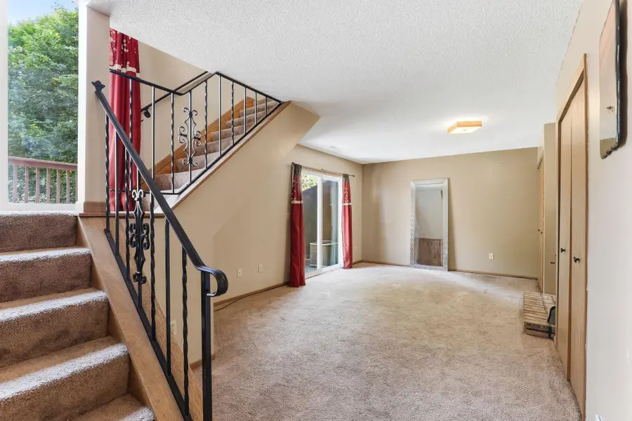 8709 Maplebrook Parkway N, Brooklyn Park, MN 55445 - #3