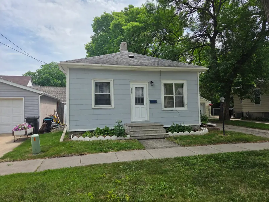 310 14th Street S, Fargo, ND 58103 - #2