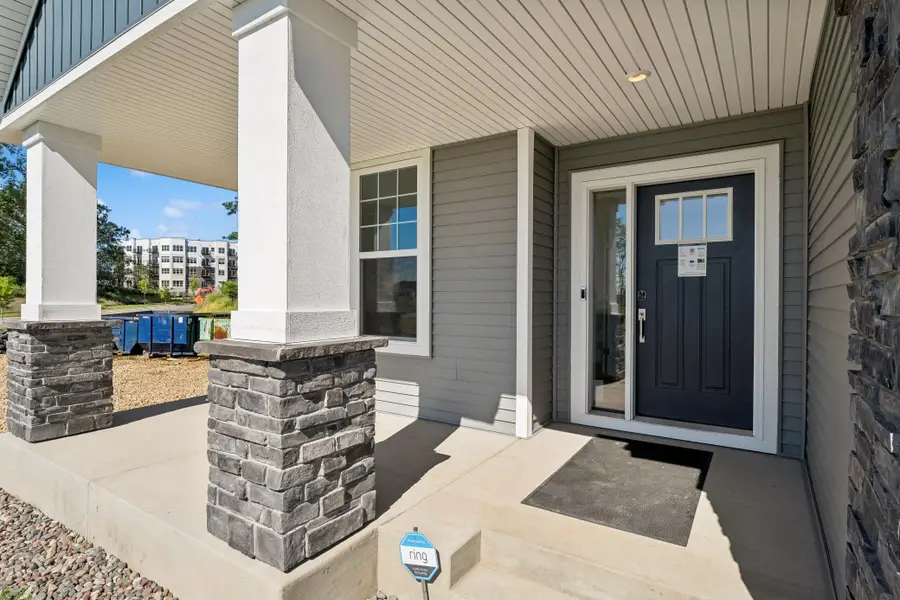 4024 Heath Avenue N, Oakdale, MN 55128 - #3