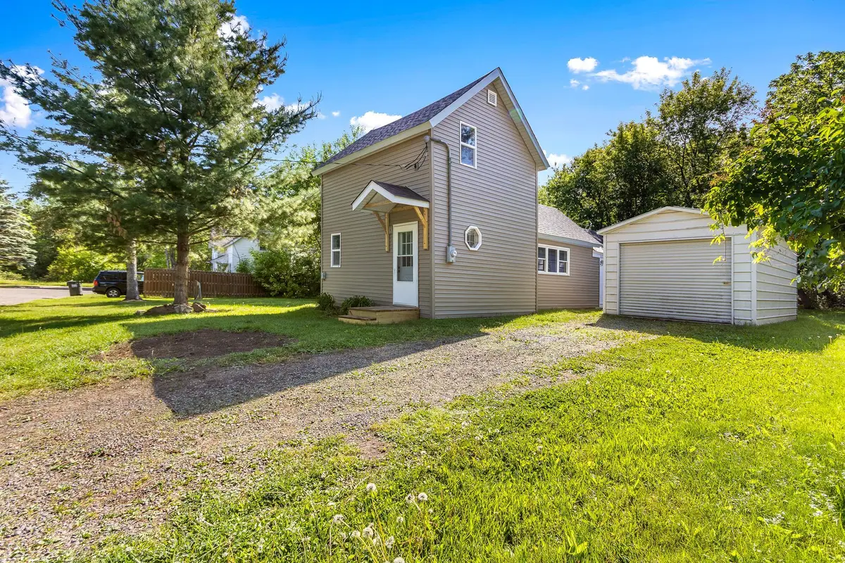 610 Park Avenue, Sandstone, MN 55072 - #1