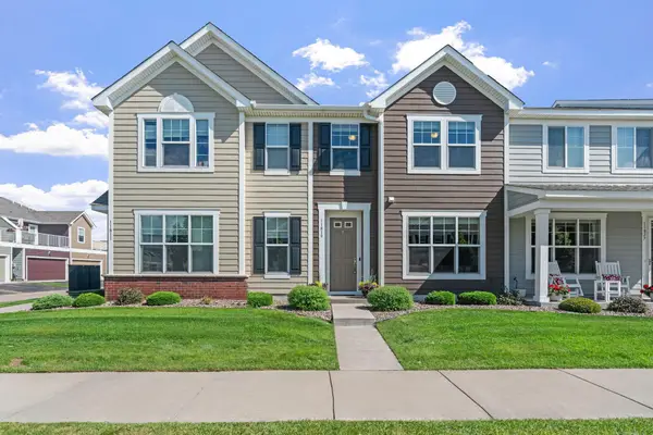 11819 84th Avenue N, Maple Grove, MN 55369