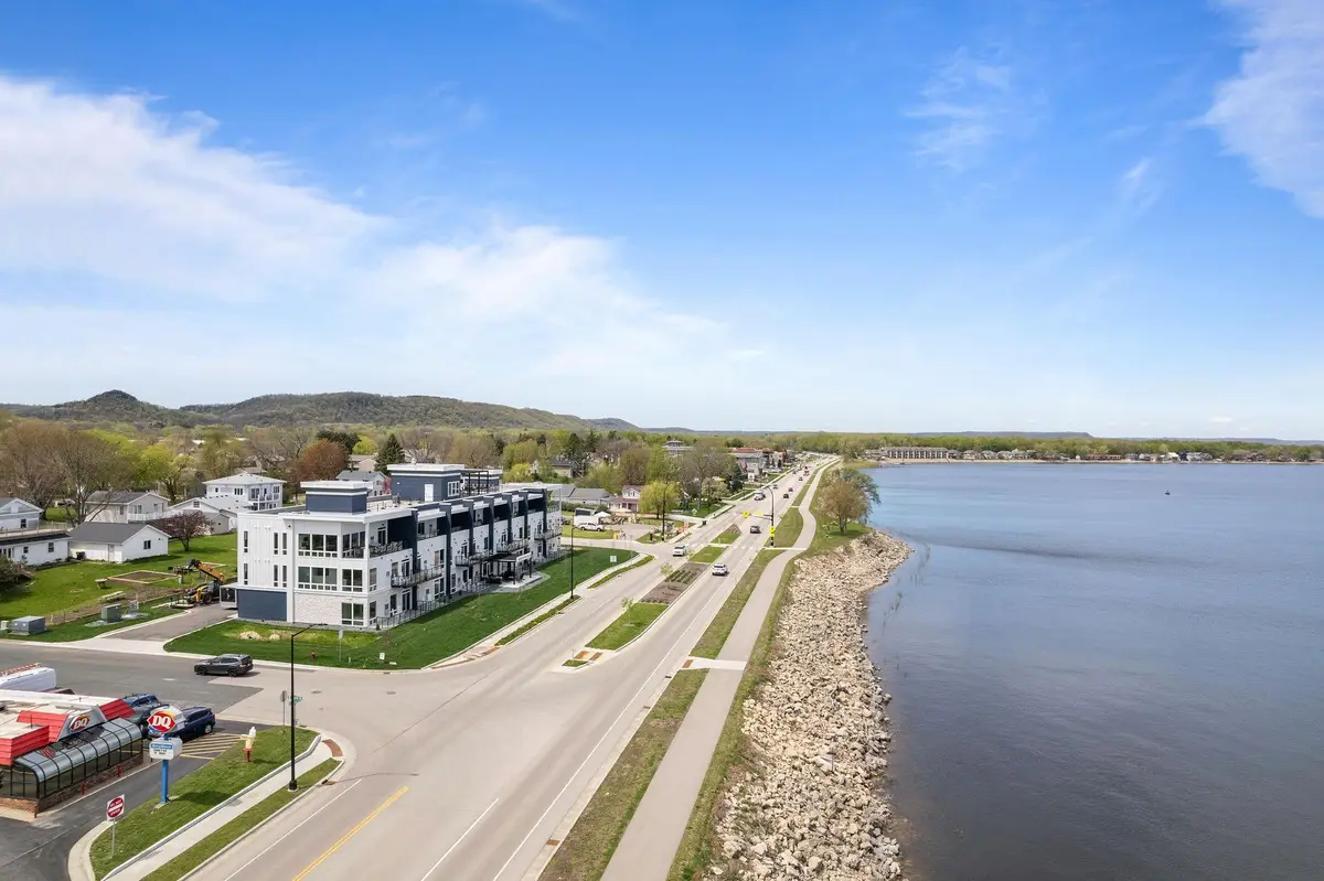 907 N Lakeshore Drive #303, Lake City, MN 55041 - #1
