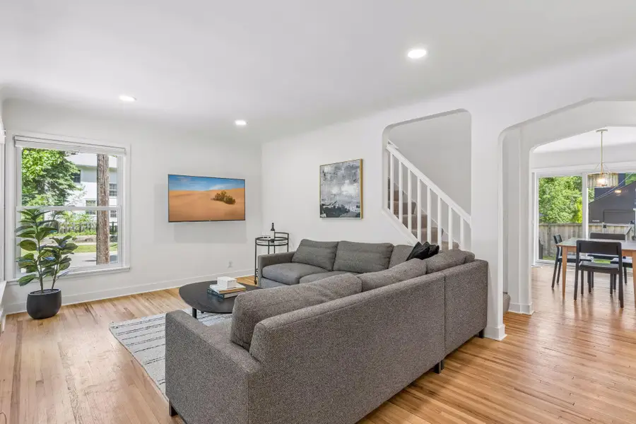 4201 Ewing Avenue S, Minneapolis, MN 55410 - #3