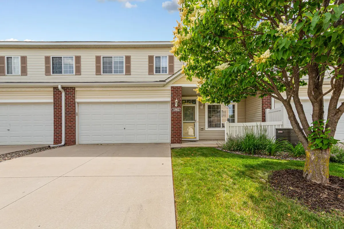 1862 13th Street W, Hastings, MN 55033 - #1