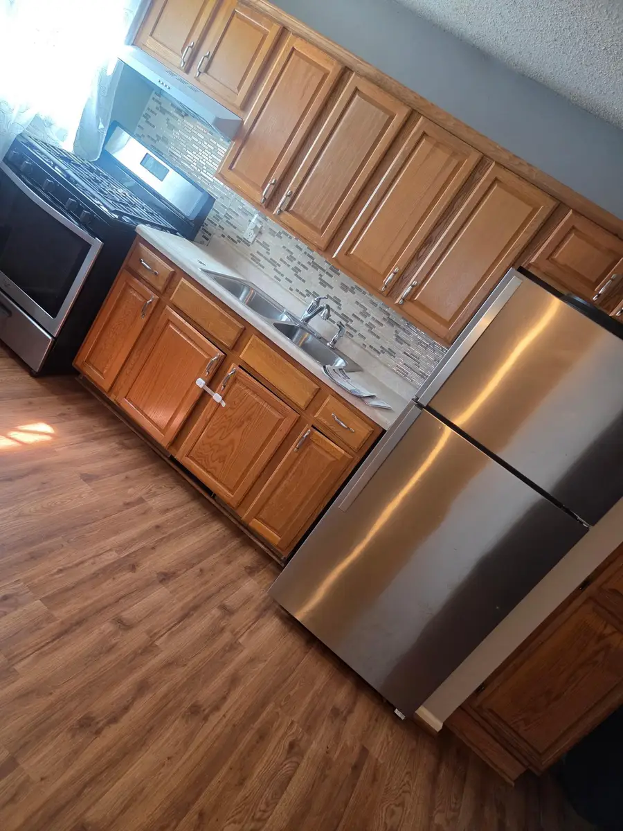 939 Earl Street, Saint Paul, MN 55106 - #3