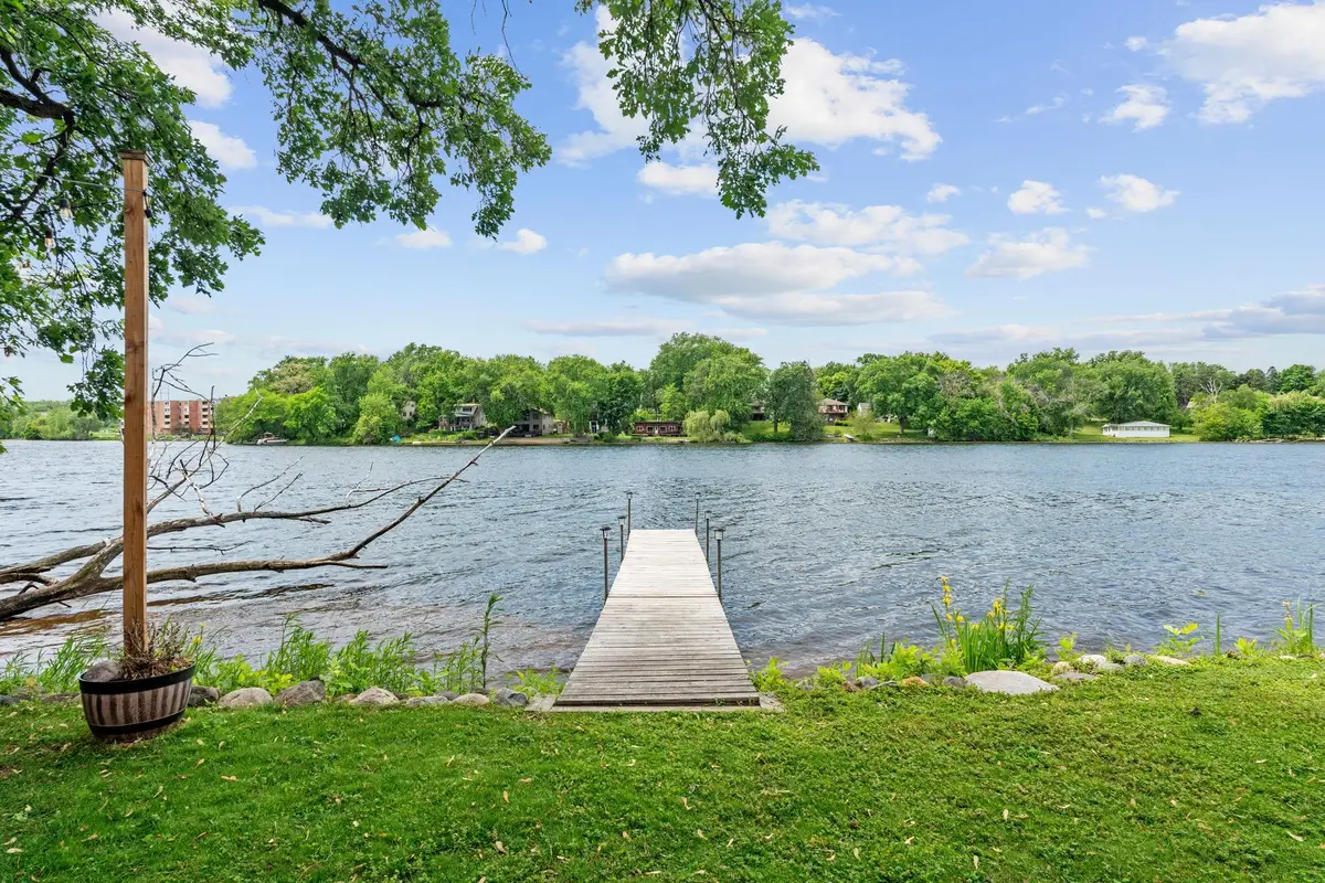 428 Glenbrook Avenue N, Oakdale, MN 55128 - #1